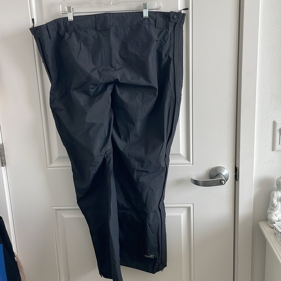 NWT L.L. Bean Women’s Black Tek O2 3 Layer Waterproof Snow Pants - Size XL Pet - Picture 5 of 5